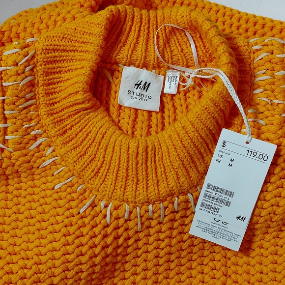 H&M orange oversize shoulder-pad cropped chunky sweater, M, NWT - Picture 3 of 9